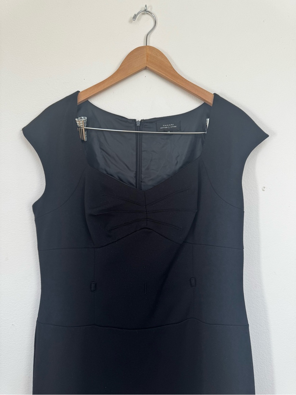 Tahari Black Cap-Sleeve Belted Sheath Dress - Picture 5 of 7